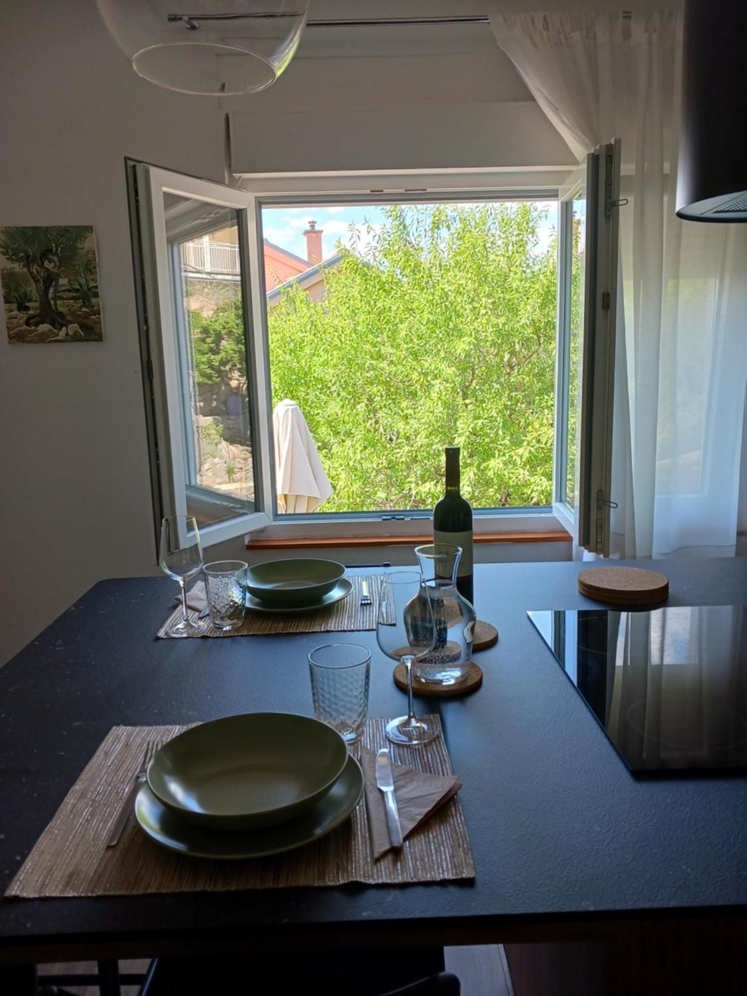 Apartment Viktoria Кленовица Экстерьер фото
