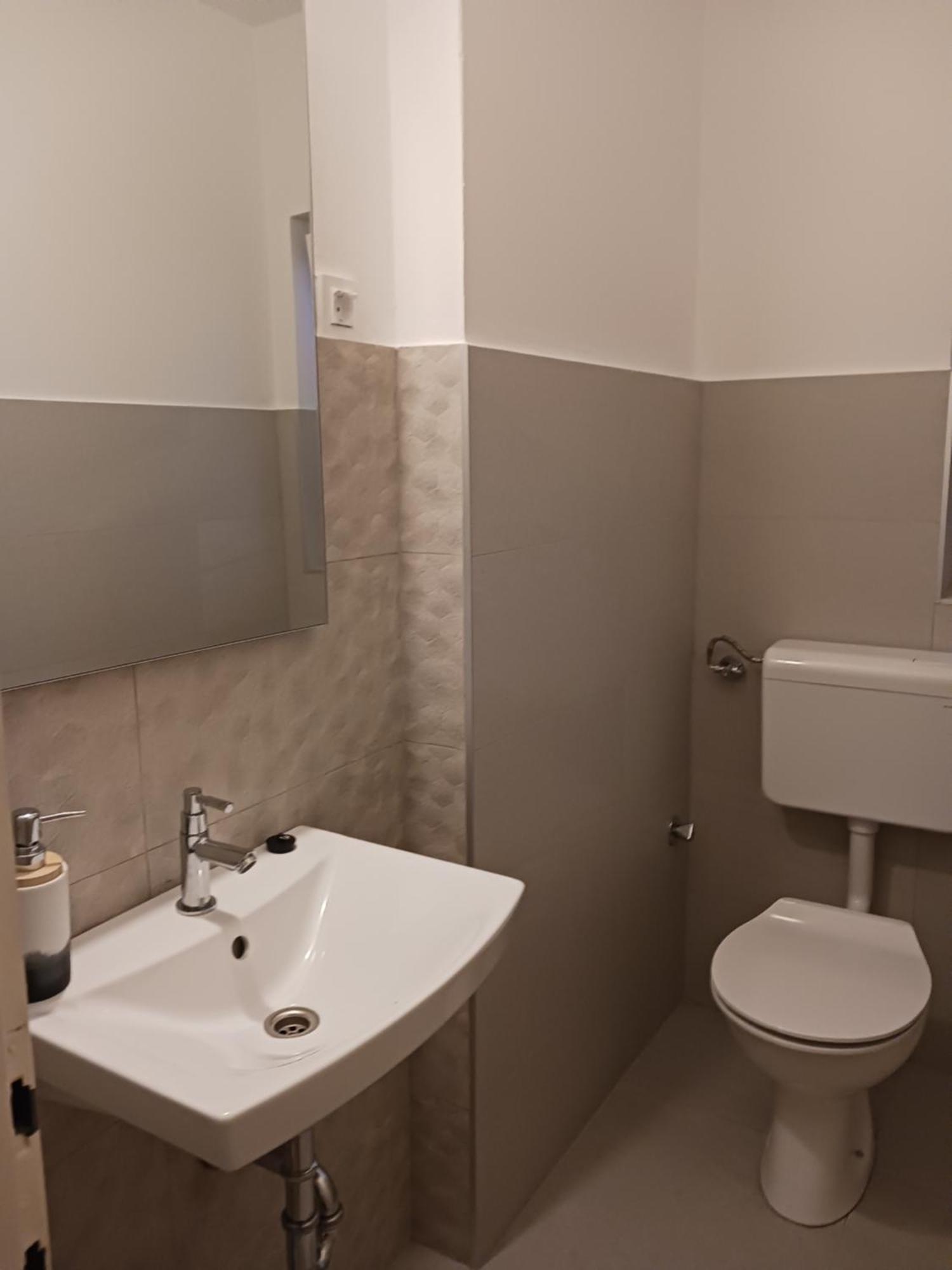Apartment Viktoria Кленовица Экстерьер фото
